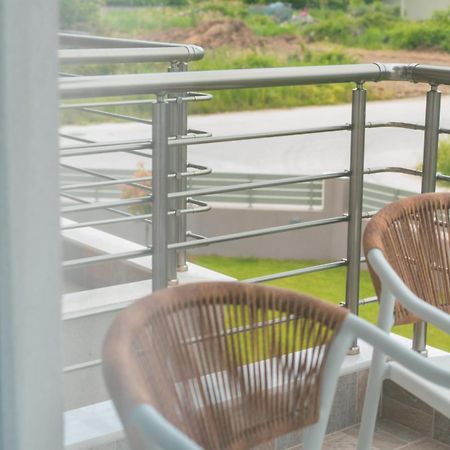 La Cruz Luxury Apartments Stavros  Eksteriør billede